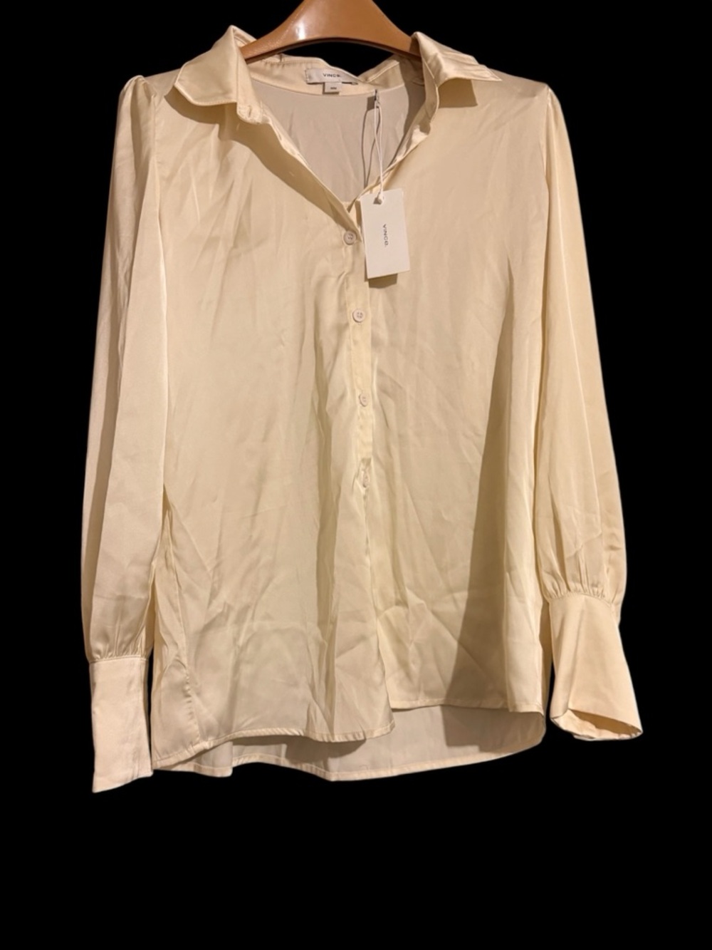100% Silk Vince Lightweight Button-Down Shirt in Soft Cream